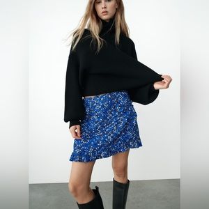 NWT ZARA PRINTED SARONG SKIRT SIZE M